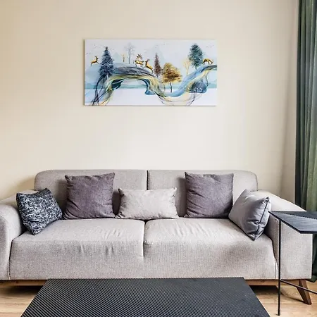 Apartment Carl By Eses Homes Istanbul